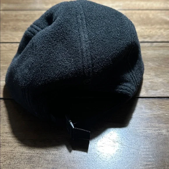 Supreme Classic Black Wool Cap - Picture 2 of 4